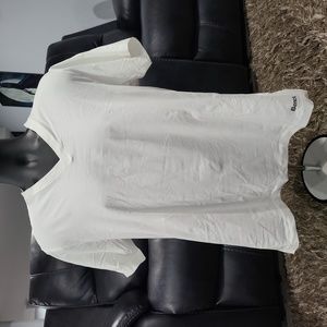 "Bench" V-Neck T-Shirt
